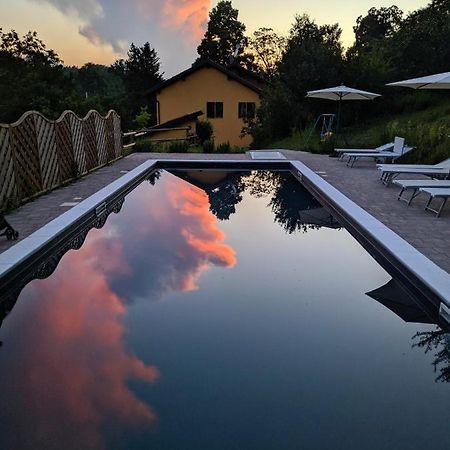Cascina Ghitin Relais Vendégház Asti Kültér fotó