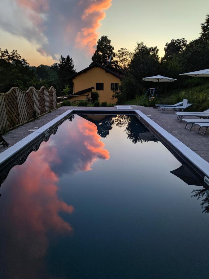Cascina Ghitin Relais Vendégház Asti Kültér fotó