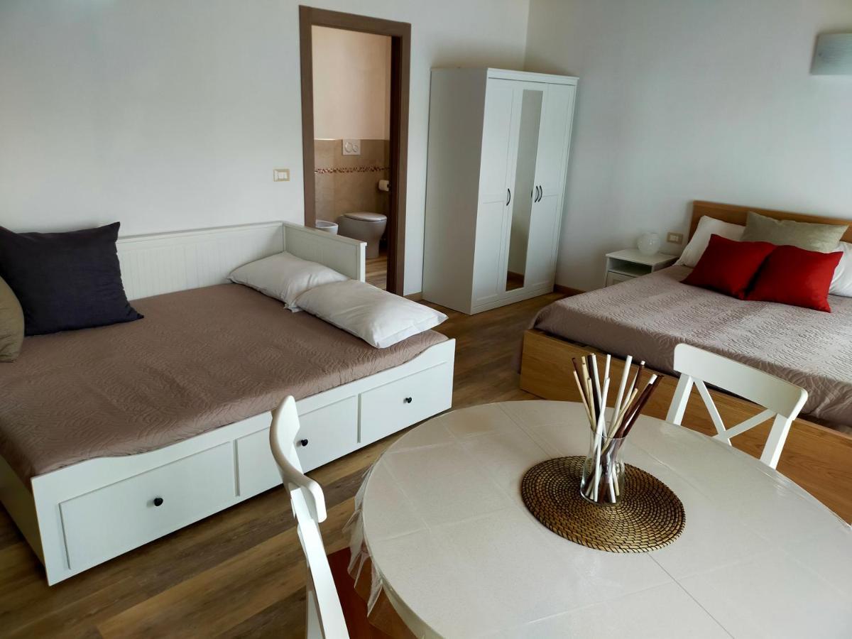 Cascina Ghitin Relais Vendégház Asti Kültér fotó