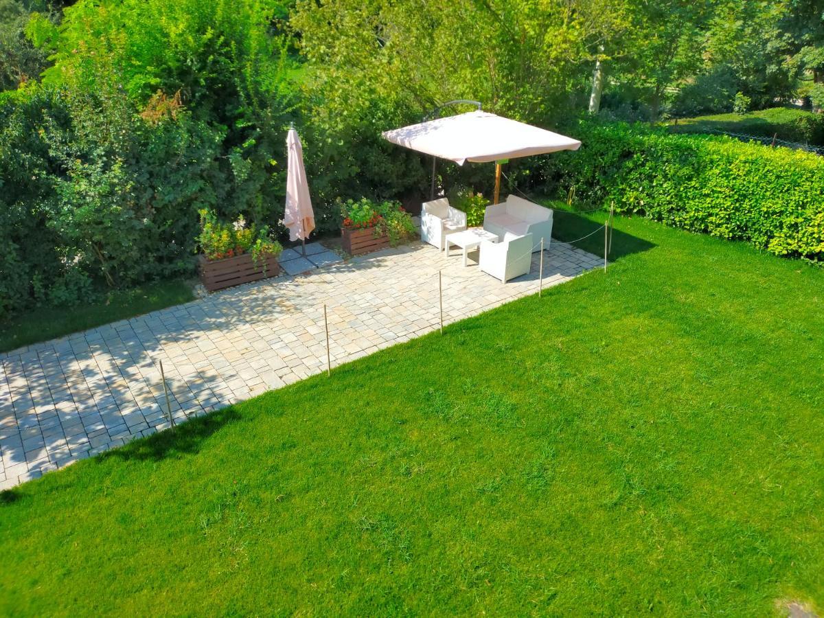 Cascina Ghitin Relais Vendégház Asti Kültér fotó