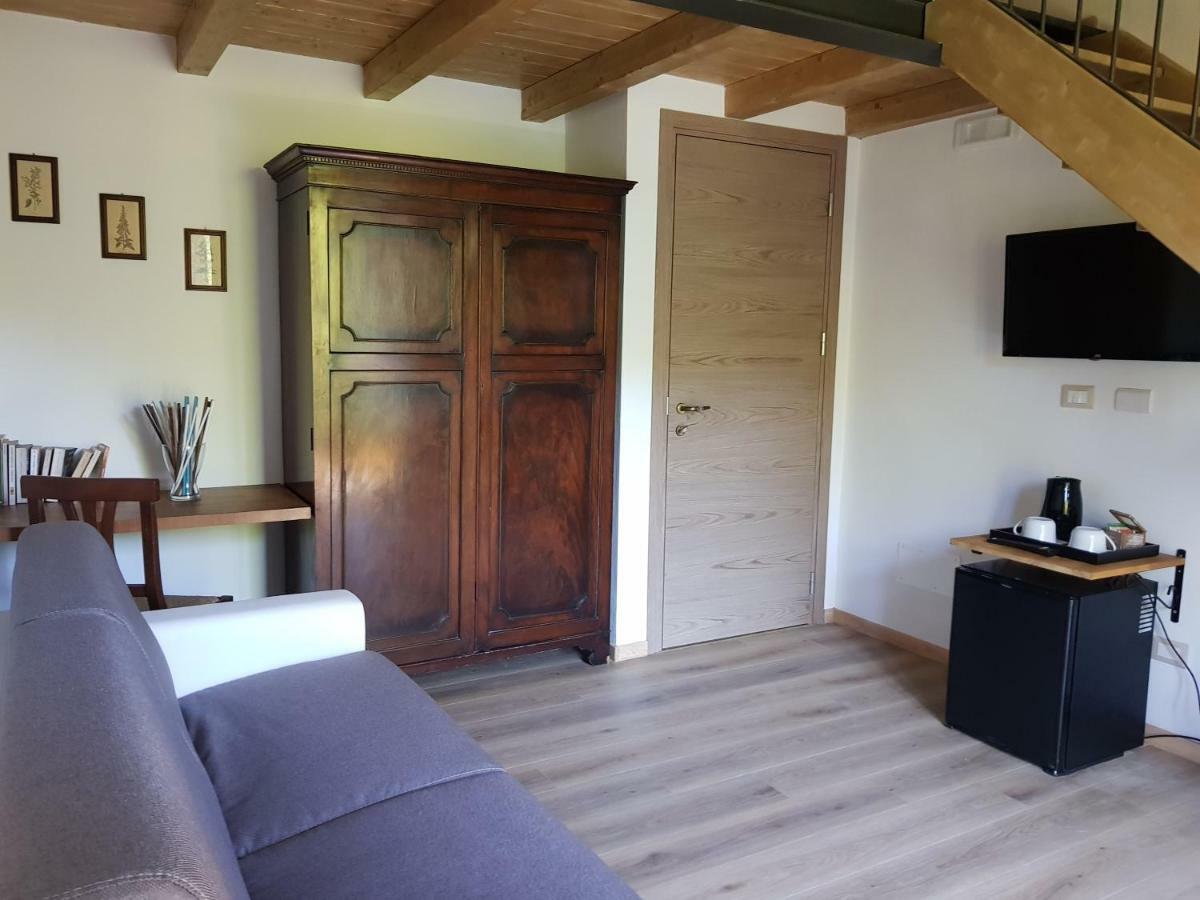 Cascina Ghitin Relais Vendégház Asti Kültér fotó