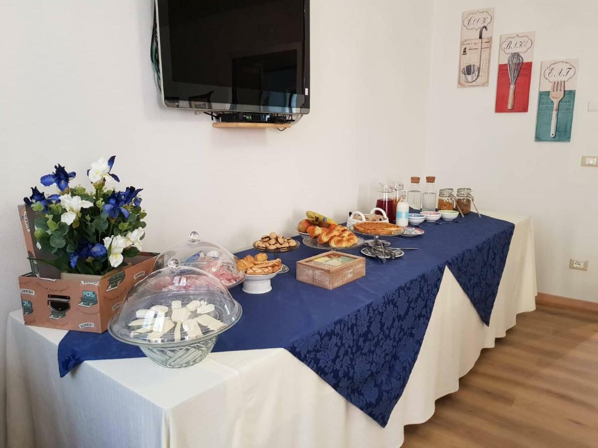 Cascina Ghitin Relais Vendégház Asti Kültér fotó