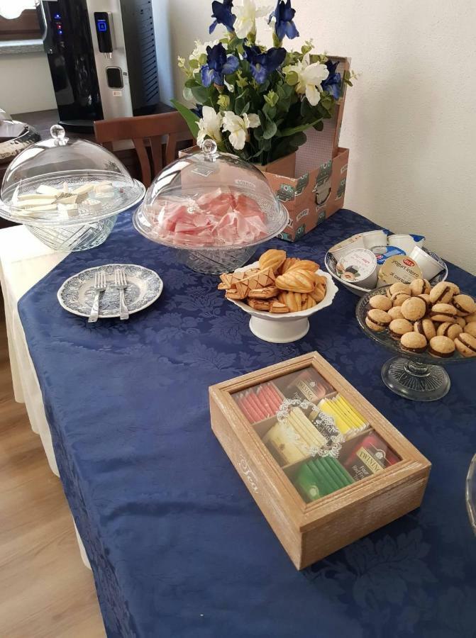 Cascina Ghitin Relais Vendégház Asti Kültér fotó